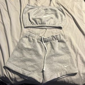 two piece nike jogger set